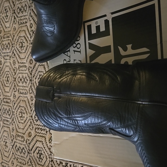 FRYE Billy Embroided Pull on Boots 8.5 - Picture 7 of 9